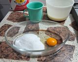 Foto del paso 1 de la receta: Cuadraditos esponjosos con sabor a flan