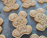 Une image de l'étape 2 de Petits Lapins sablés pour Pâques.