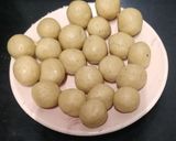 बनाना जामून (banana jamun recipe in marathi) रेसिपी स्टेप 3 फोटो 