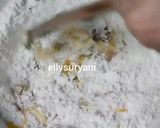 Foto langkah ke 2 dari resep Keripik Bawang (Cetak) Garfu Oldiest & Memorable.