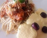 Foto del paso 5 de la receta: Tallarines Rojos con Pollo/Pavita y Papa a la Huancaina a lo Carmelita