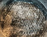 Foto del paso 4 de la receta Bizcocho de nueces y mermelada de fresa