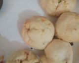 A picture of step 4 of Pizza bites.