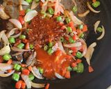 A picture of step 4 of Schezwan Fried Rice.