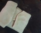 A picture of step 3 of Minced chicken cheese paratha.