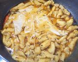 A picture of step 6 of Gathiya Papad ki Sabji.