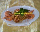 Foto del passaggio 4 della ricetta Spaghetti Pomodorini gialli e Mazzancolle