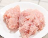 Foto langkah ke 1 dari resep Sup kubis roll ayam 290 kalori. Menu diet.