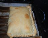 Foto del paso 4 de la receta: Empanada de espinacas, trufa y parmesano