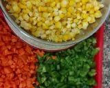 A picture of step 1 of Vegetables cheese pizza.