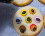 Foto del paso 7 de la receta: Galletas con ojos fantasía para Halloween
