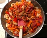 A picture of step 5 of Jambalaya.