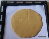 A picture of step 4 of Giant Cookie.