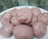 Foto langkah ke 8 dari resep Pao Ubi Ungu isi cokelat.