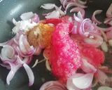 A picture of step 3 of Capsicum, Fry potato and Tomato Subji.