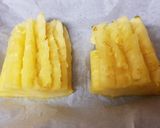 A picture of step 3 of My Caramel & Rum flavoured pineapple Dessert 😘.