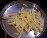ચટપટી ફિંગર ચિપ્સ (Finger Chips Recipe In Gujarati) રેસીપી સ્ટેપ1ફોટો