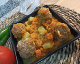 Foto del paso 4 de la receta: Albóndigas de carne 🍲 en salsa de verduras y verduras al vapor