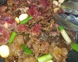Foto langkah ke 5 dari resep Danging Sapi Masak Bawang Saos Lada Hitam (grill ala ala sederhana).