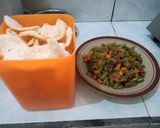 Foto langkah ke 3 dari resep Tumis buncis daging sapi.