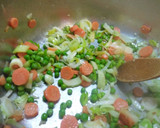 Foto del paso 1 de la receta: Sopa de pescado con Tallarines de arroz