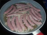Salchichas frescas a la cerveza