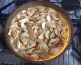 Une image de l'étape 5 de Gâteau aux pommes et liqueur d airelles.