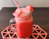 A picture of step 3 of Watermelon juice.