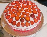 Rózsaszín ombre torta recept fázis 6 fotója