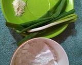 Foto langkah ke 1 dari resep Cireng sambal rujak.
