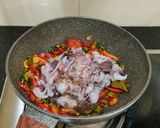 Foto langkah ke 6 dari resep Cumi Oseng Cabe.