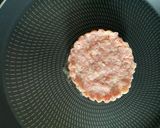 Foto del paso 2 de la receta: Desayuno con medallón de chorizo argentino