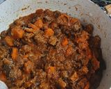 Foto del paso 4 de la receta: Guiso de Carne Arroz y Hongos de Pino