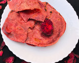 A picture of step 15 of Beetroot chapati.