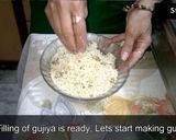 मावा गुजिया (Mawa Gujiya recipe in hindi) रेसिपी चरण 25 फोटो