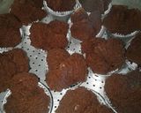Foto langkah ke 5 dari resep bolu coklat.