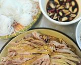 Hình bước làm 4 của món Bún măng vịt