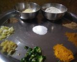A picture of step 2 of Lauki ka thepla.