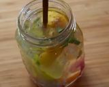 A picture of step 4 of Basil sugar free drink.