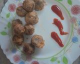 A picture of step 4 of One bite Potato Balls.
