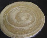 A picture of step 3 of Hari moong dal chila.