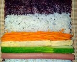 Foto langkah ke 3 dari resep Kimbab / Sushi Roll.
