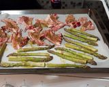 Foto del paso 2 de la receta: Chuletitas de cordero al horno con espárragos trigueros