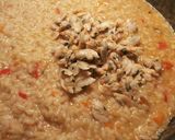 Foto del paso 17 de la receta: Arroz con coquinas y huevas de jurelillos blancos