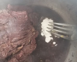 Foto del paso 5 de la receta: Carne al vino tinto con verduras salteadas