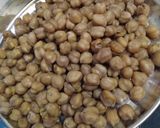 છોલે ભટુરે (chole bhutre recipe in gujarati) રેસીપી સ્ટેપ2ફોટો