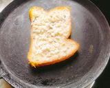 A picture of step 3 of Cheese Spread Garlic Toast 🤤 😋.