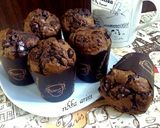 Foto langkah ke 5 dari resep Muffin coklat simpel super nyoklattt.