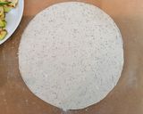 Foto del passaggio 5 della ricetta Piadine ai semi di chia con salmone e zucchine