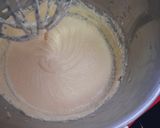 Foto langkah ke 2 dari resep English Cake.